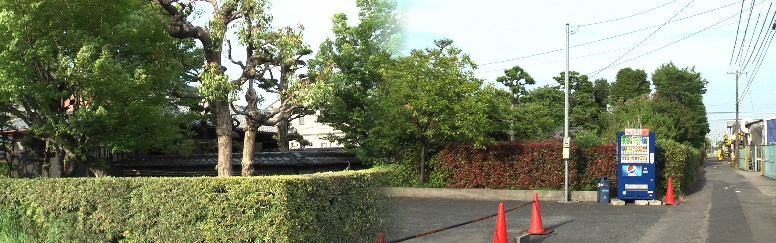 安藤家は尾張藩主のお休み処として控えの間と茶室があります。 安藤邸説明板