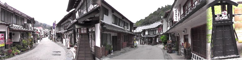 足助町町並み。