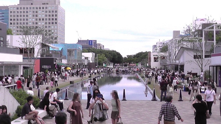 名古屋市（南部） 名古屋市（北部） 名古屋市（東部） 画像をクリックして下さい。 地球 のコラボにより地球をクリックで自由に操作, 愛知のてっぺん豊根村 茶臼山高原スキー場 から～世界のてっぺんエベレストまで 即座に飛んで行けます。南極大陸