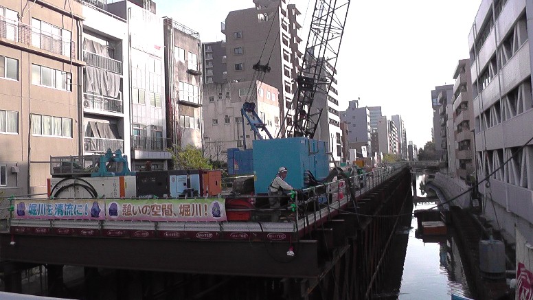 桜通り地上走行 プラネタリューム館を見る 名古屋城本丸御殿21 名古屋港イルミネーション２１ 元南極観測船「ふじ」とポートタワー。 名古屋港水族館夜景。 名古屋港イルミネーション２１・第１部 名古屋港イルミネーション２１・第２部 水族館北に