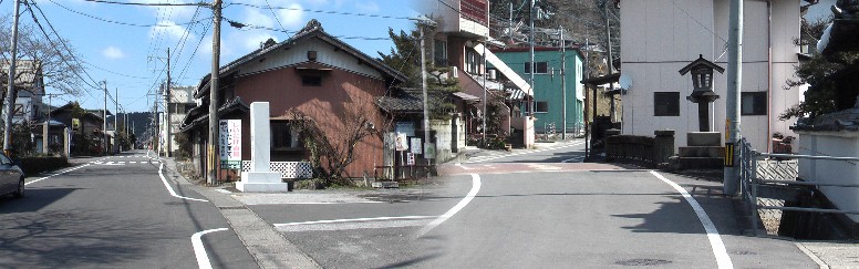 今須橋付近(右)と本陣跡前の町並み。本陣跡を右折すると妙応寺へ行きます。
