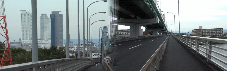 現在の万場大橋からjr名古屋駅方面と津島・佐屋方面を見る。