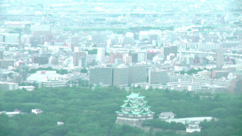 スカイプロムナードから名古屋城を撮る。