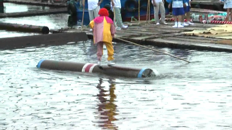 セイルドリル (36枚の帆を一斉に張る)披露 名古屋港まつり1部 名古屋港まつり4部 名古屋港まつり7部 名古屋港まつり8部