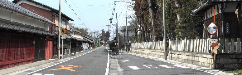 牟佐神社付近と中仙道の町並み。