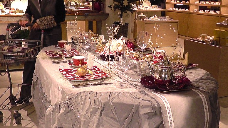 「ノリタケの森」 「ノリタケの森」 「ノリタケの森」 「ノリタケの森」 「ノリタケの森」 「ノリタケの森」 「ノリタケの森」 「ノリタケの森」 KITTE名古屋。 JRゲートタワー。 大名古屋ビルジング5階。 「ノリタケの森」最新版。第１部