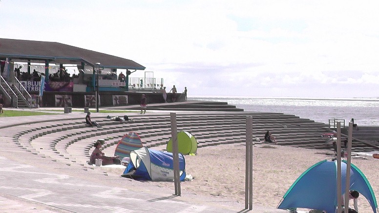 2021.07.18 撮影。 世界で一番古く歴史ある大野海水浴場。