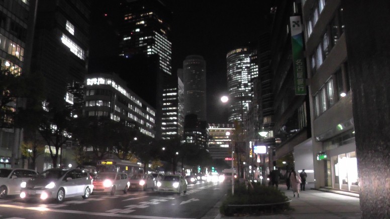 桜通り地上走行 プラネタリューム館を見る 名古屋城本丸御殿21 名古屋港イルミネーション２１ 元南極観測船「ふじ」とポートタワー。 名古屋港水族館夜景。 名古屋港イルミネーション２１・第１部 名古屋港イルミネーション２１・第２部 水族館北に