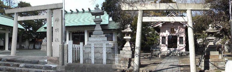 左は神明社、駅すぐ南。右は若宮八幡社、荒子駅すぐ東１００ｍ。