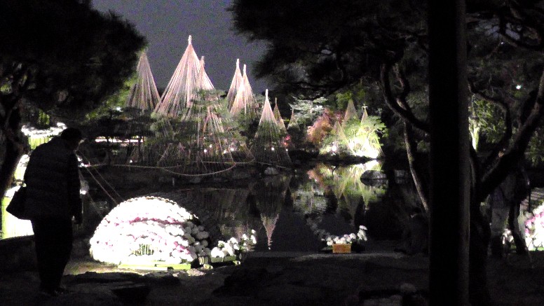 宇宙衛星から見た名古屋市（三地区） 名古屋市（南部） 名古屋市（北部） 名古屋市（東部） ウィキメディア・コモンズ経由で・文化勲章受章に際して 公表された肖像写真 吉野彰 ウィキメディア・コモンズ経由で・ストックホルム・コンサートホールでの