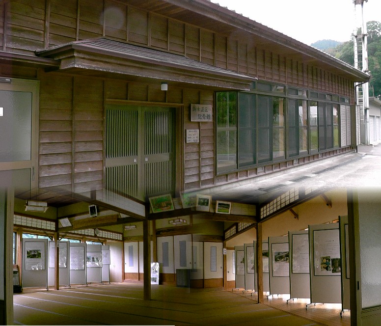 鈴木正三記念館(上)。下は内部。