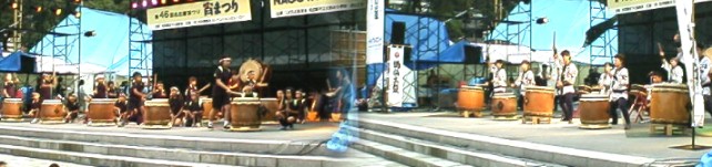 久屋広場での「名古屋太鼓フェステイバル」の熱演、右酒仙太鼓の熱演