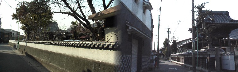 戸田２～３丁目地内の佇まい。十余の神社・仏閣と醸造会社が集中しています。