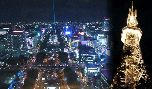 テレビ塔（右）と地上９０メートルの展望台から見た、宵まつりの久屋大通りの夜景（１３日夜写す）