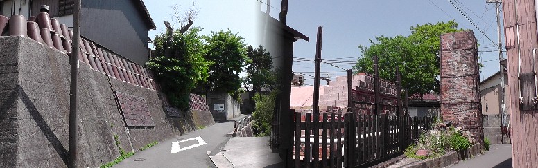 「常滑やきもの散歩道」Aコースへ入って行きます。あちこちにこんな風景が見られます。