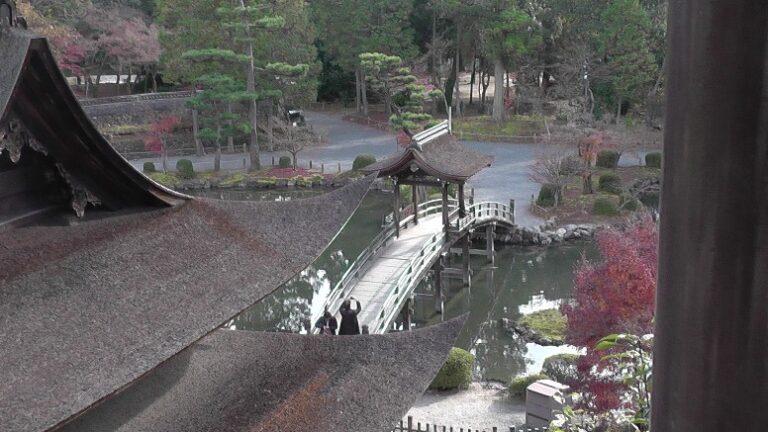 紅葉の永保寺を拝観