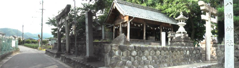 八幡神社。鎌倉時代には土田の渡しとしてこの八幡神社の裏手付近にあったと記され「大井戸の渡し」 と呼ばれていました。対岸真向かいの祐泉寺あたりでしょうか。 八幡神社