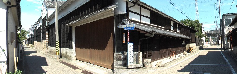 八丁蔵通りと八丁。 八丁蔵通り