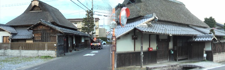 この地区の街道には綺麗な茅葺きの家が４～５軒見られます。
