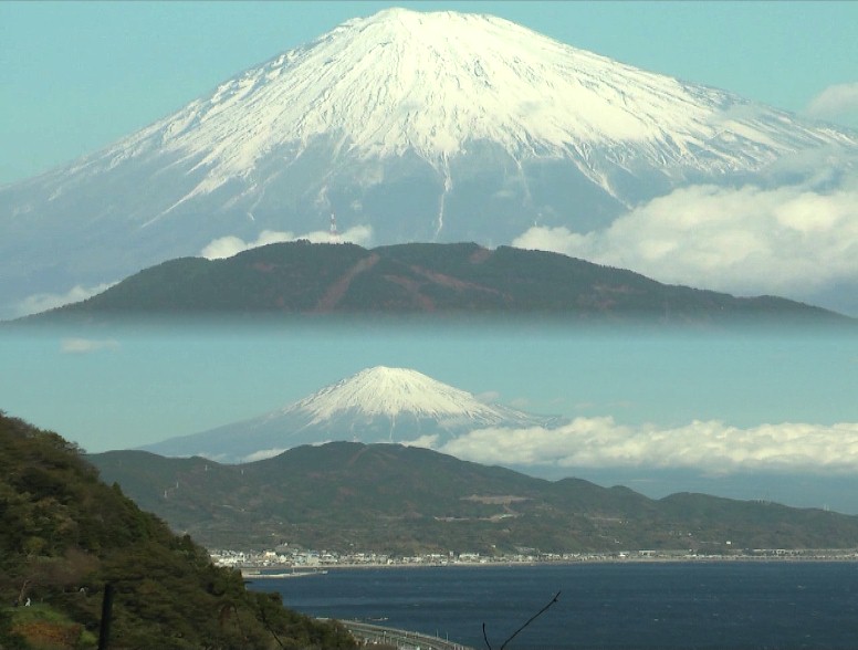 薩垂峠から富士山と駿河湾を撮る３。