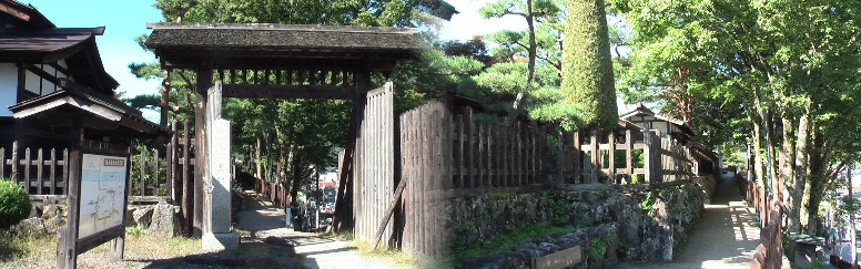 関所跡正門（左）。内部の通路（右）。上記広重画はこの場所を描いたと思います。