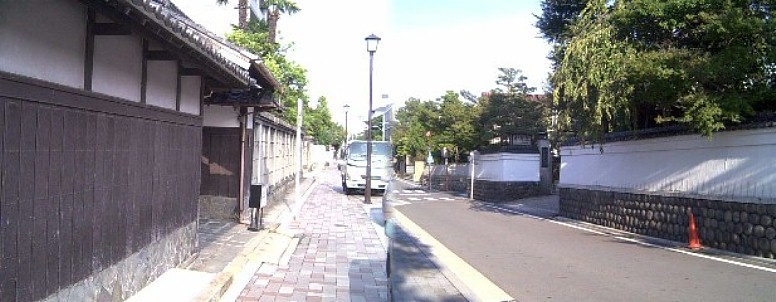 武家屋敷町並み保存地区
